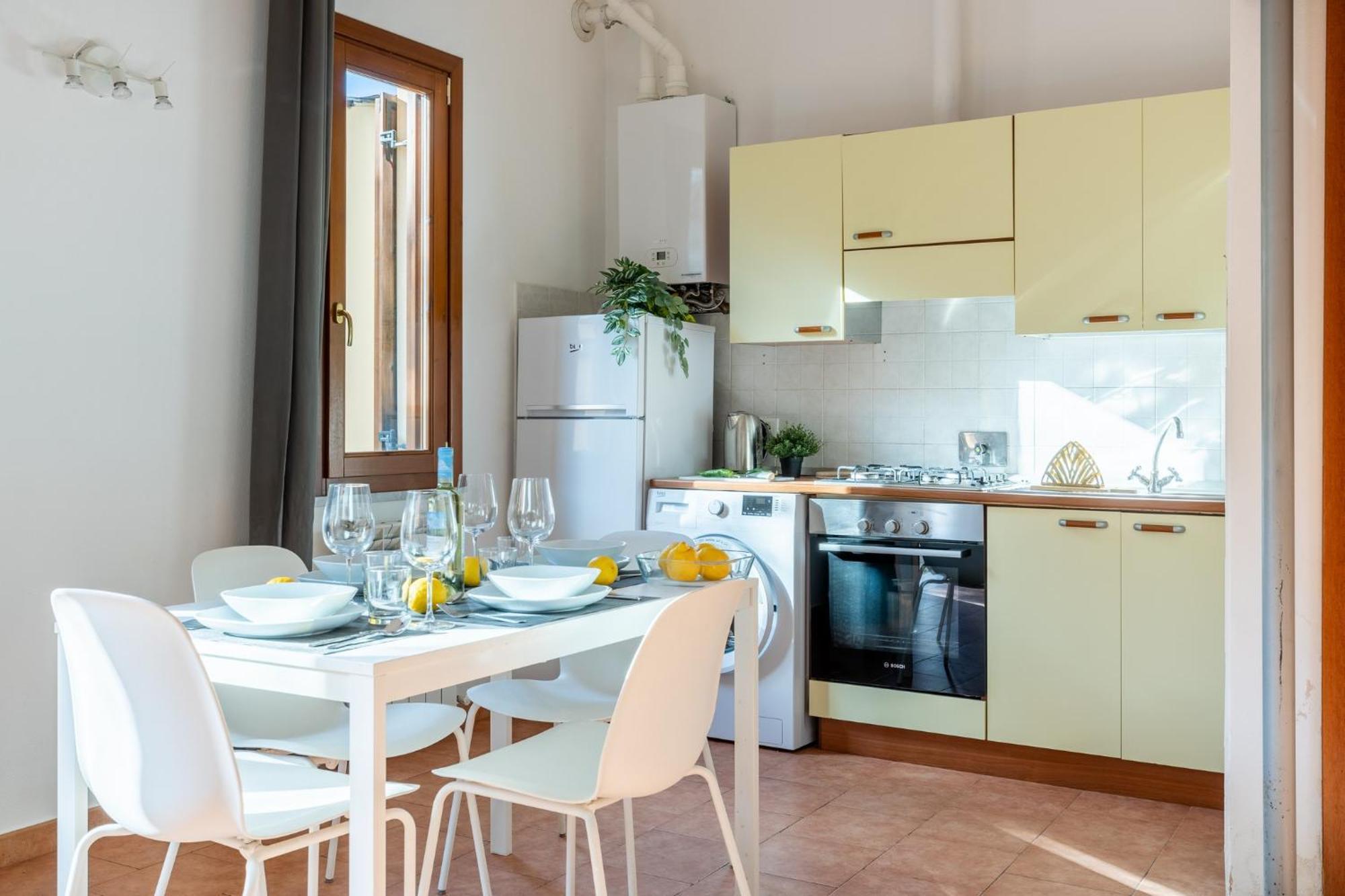Four Shades Of Pisa Apartments المظهر الخارجي الصورة